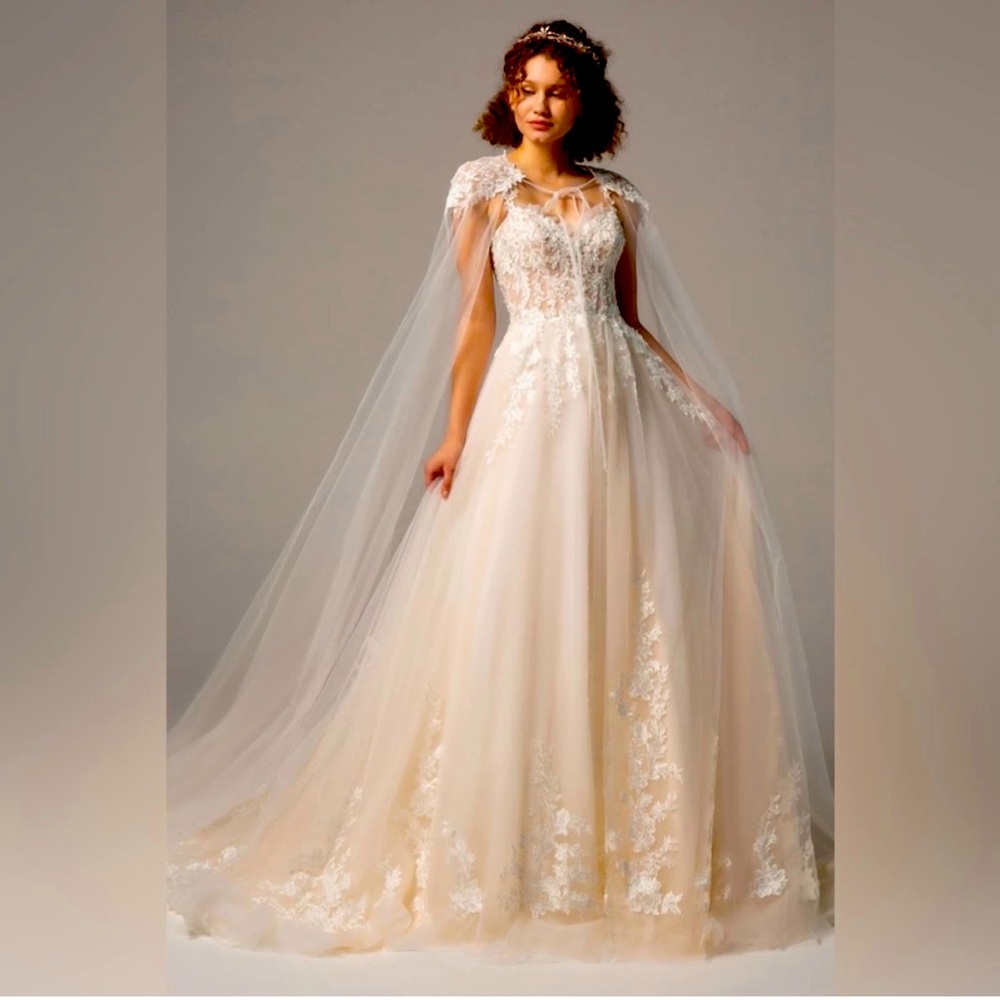 Wedding Dress Size US 8 UK 12